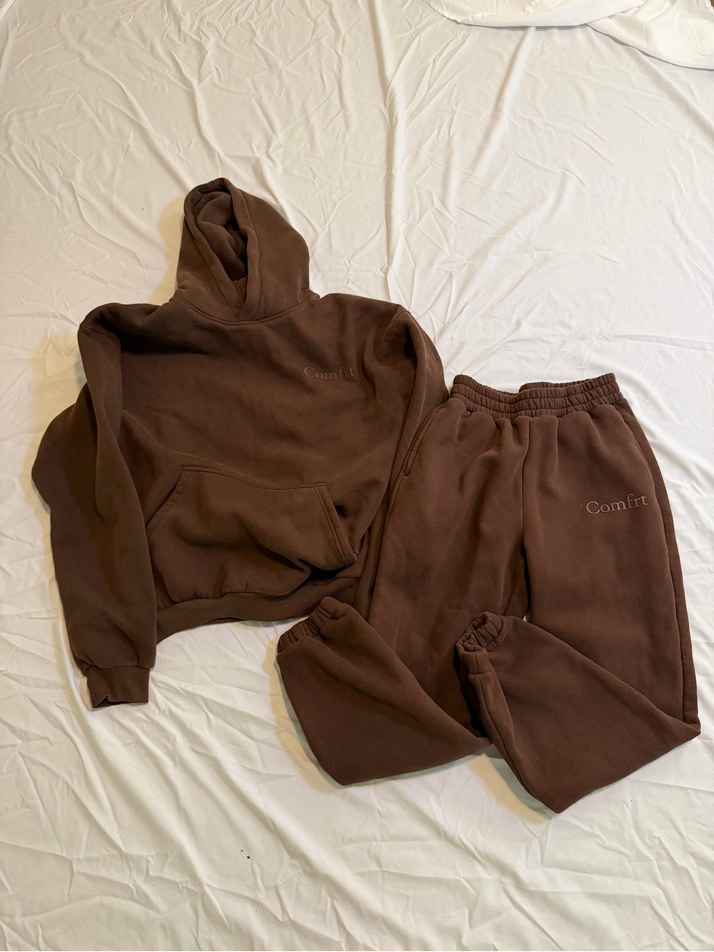 Comfrt Women’s Brown Fleece Joggers - Cozy Sweatpant Set
